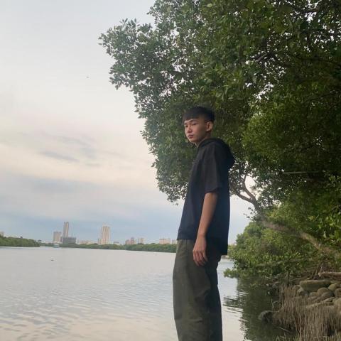提供除草服務的專家王裕程