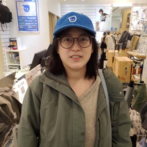 提供台北家庭代工到府收送服務的專家陳詠璿