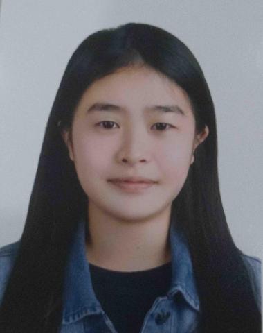 李苾均