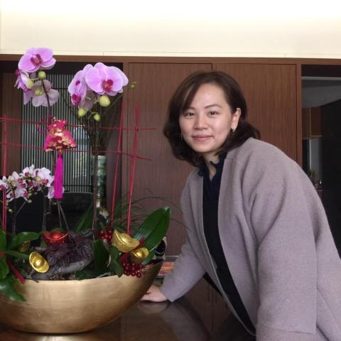 提供學費服務的專家曾筵