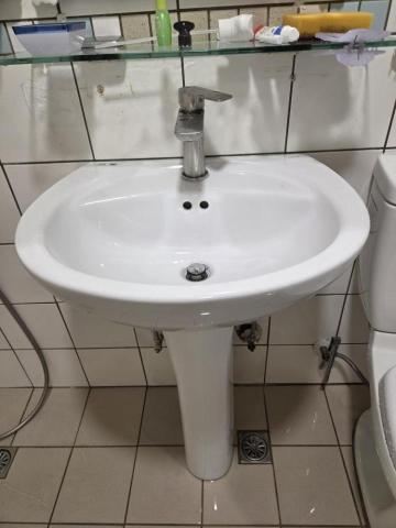 佳銓水電空調工程行 - 凱撒臉盆安裝