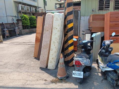 綠映工程：特殊清潔垃圾房屋-病世他殺除味道清潔室內空氣消除臭 - 