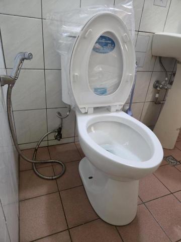 佳銓水電空調工程行 - HCG馬桶安裝