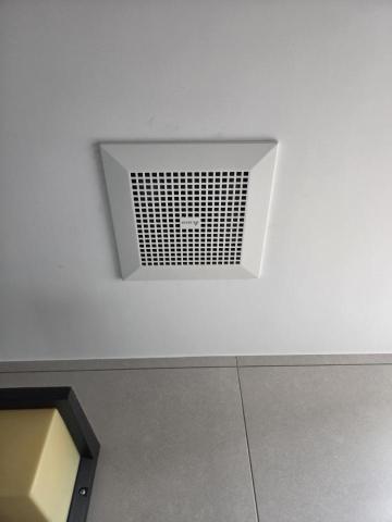 佳銓水電空調工程行 - 台達電排風扇安裝