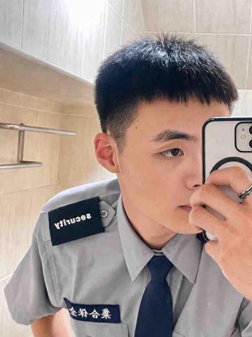 提供修車服務的專家自由業