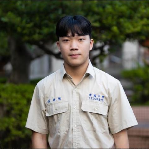提供桌球服務的專家莊祐棋