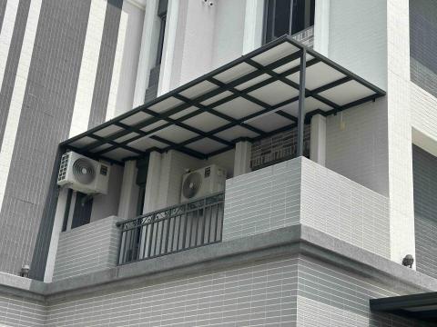 瑀甯不銹鋼 - 塑鋁板採光罩