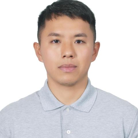 提供板金服務的專家熊夆瑞