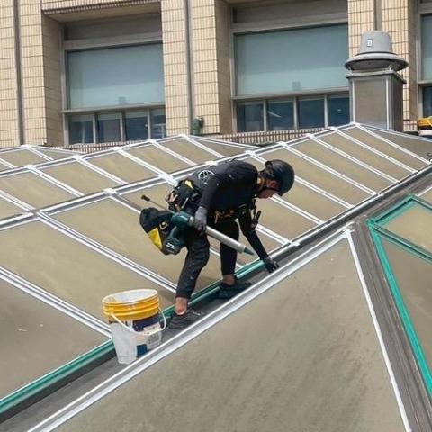 高雄矽利康工程廠商推薦簡政信