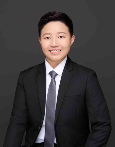 提供27服務的專家Jo Wang