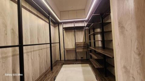 樂米統包裝修公司 - 開放式更衣室規劃