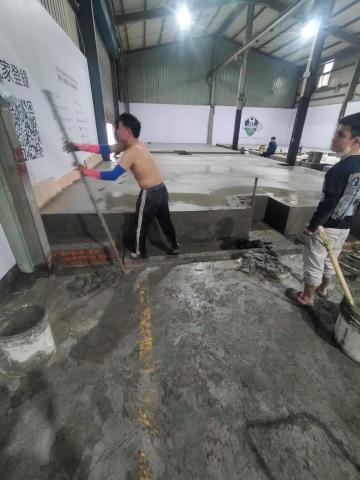 發揚泥作 - 新莊區蓋4個舞台打底，粉光