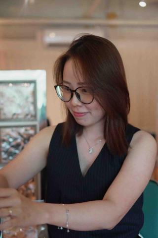 提供線上越南語服務的專家阮翠賢 Aileen