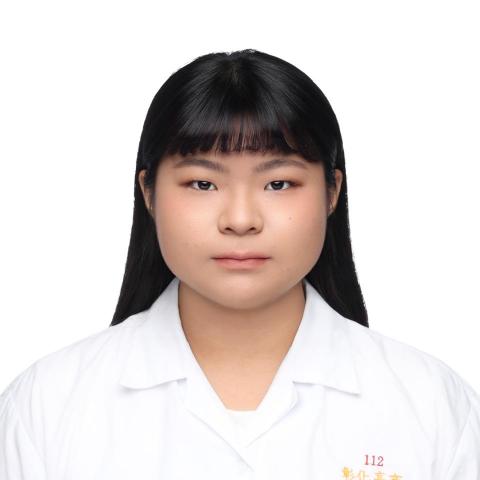林品君