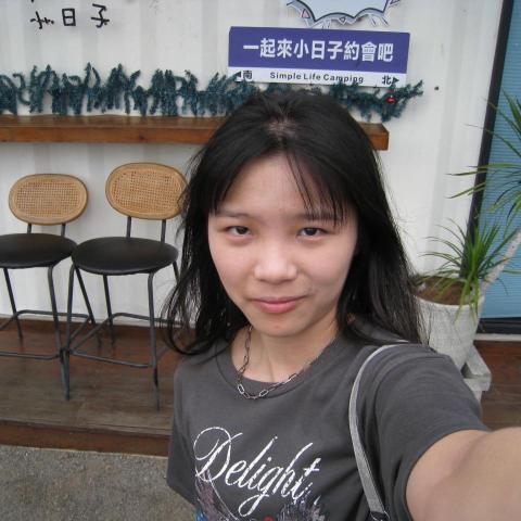 提供桌球服務的專家羅