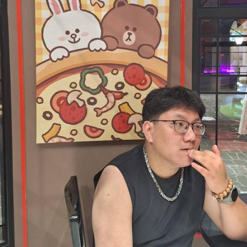 譚鈺龍