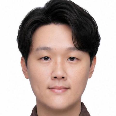 台北衣服送洗推薦許芷婷