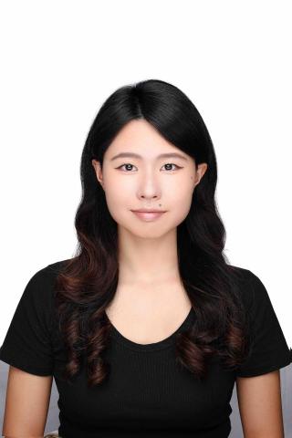 提供兒童羽球課台北服務的專家Mia