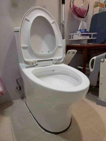 佳銓水電空調工程行 - 凱撒單體馬桶安裝