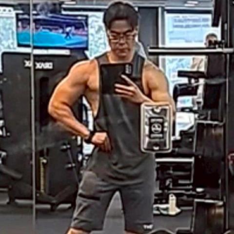 只有到府運動指導江教練