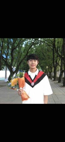 提供薇閣國小家教服務的專家黃翊