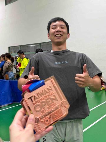 提供巴西柔術中壢服務的專家楊哲瑜