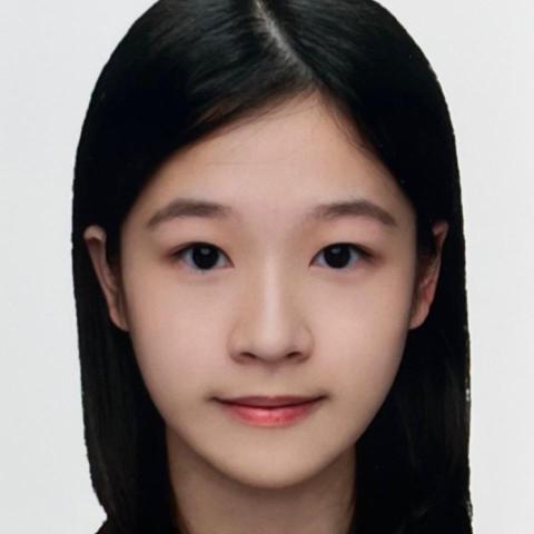 提供三峽服務的專家何昕璿