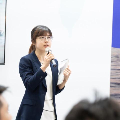 提供人員服務的專家翻譯年糕製造所
