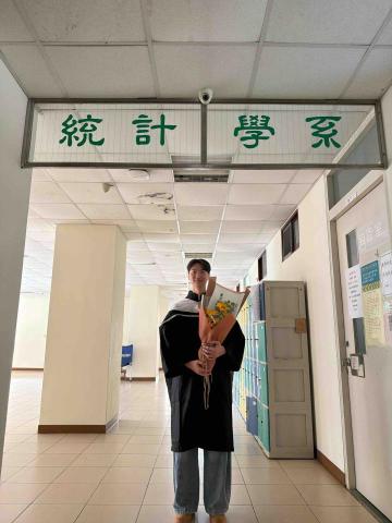 提供精算師服務的專家林郁軒