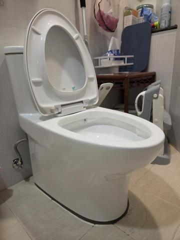 佳銓水電空調工程行 - 凱撒單體馬桶安裝