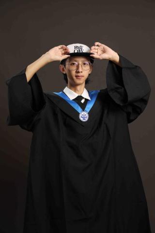 提供116服務的專家林冠諺