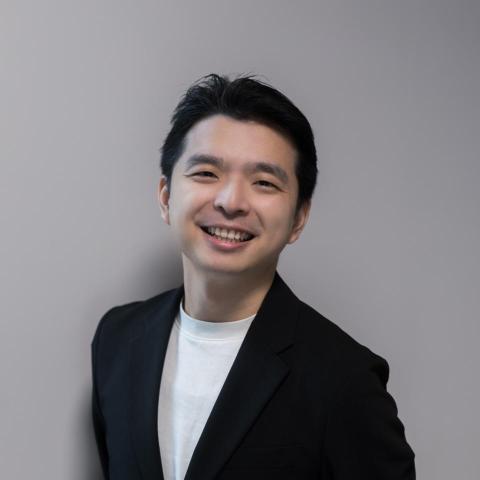 提供240服務的專家Ryan Chen