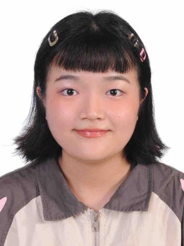 杜依芩