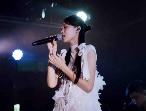 鄭馥儀