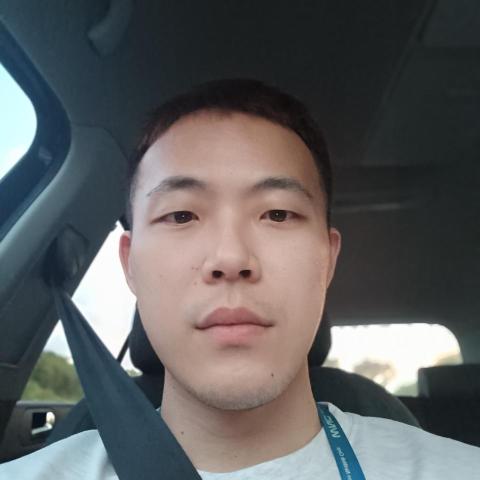 吳泓彬