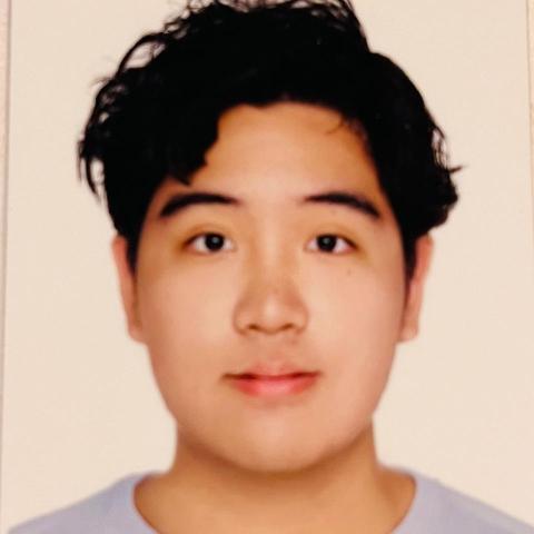 提供40英文服務的專家Henry Chen