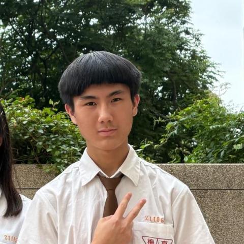 提供楊梅剪髮服務的專家陳昱安