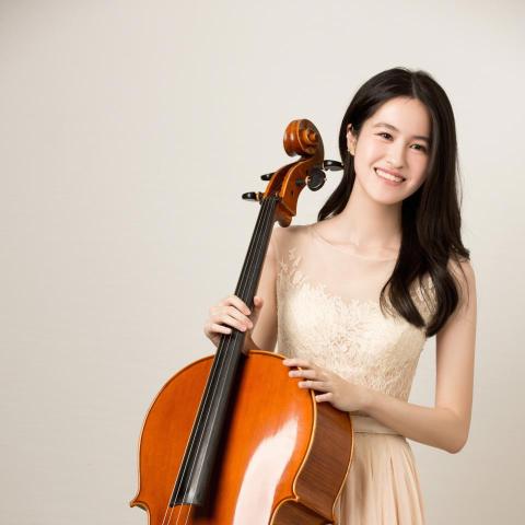 黃佩藝