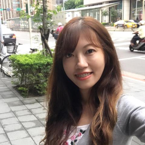 提供婚前協議服務的專家劉小姐