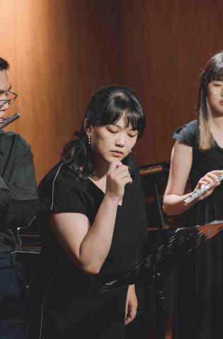 張嘉靜｜鋼琴・長笛・ ABRSM・比賽培訓