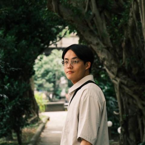 提供演員服務的專家張先生