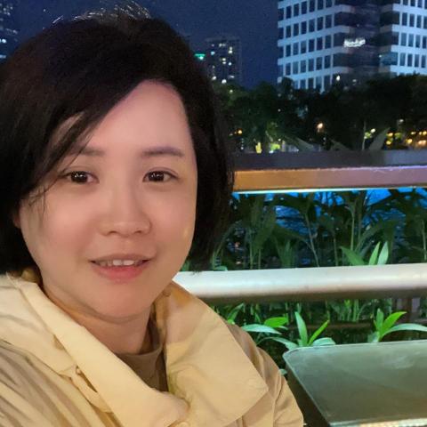 提供餵服務的專家Chiu Nana