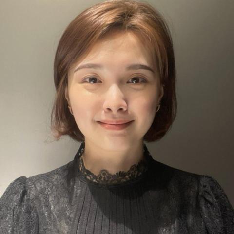 李危開