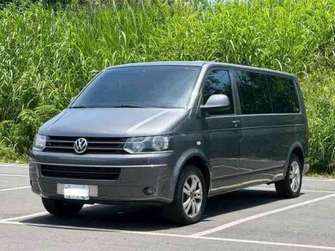 提供檯燈t5服務的專家箱型車運送