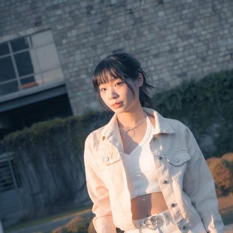 章希柔