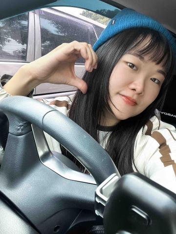 提供畫畫家教時薪服務的專家Kiki 老師