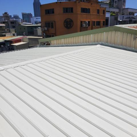 仁武屋簷排水槽施工廠商推薦王福昇