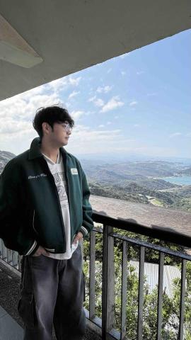 提供toefl服務的專家李侑儒