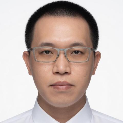 提供蓮花刺青服務的專家李京霈