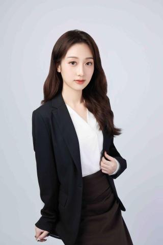 提供deeplpro破解服務的專家奕涵